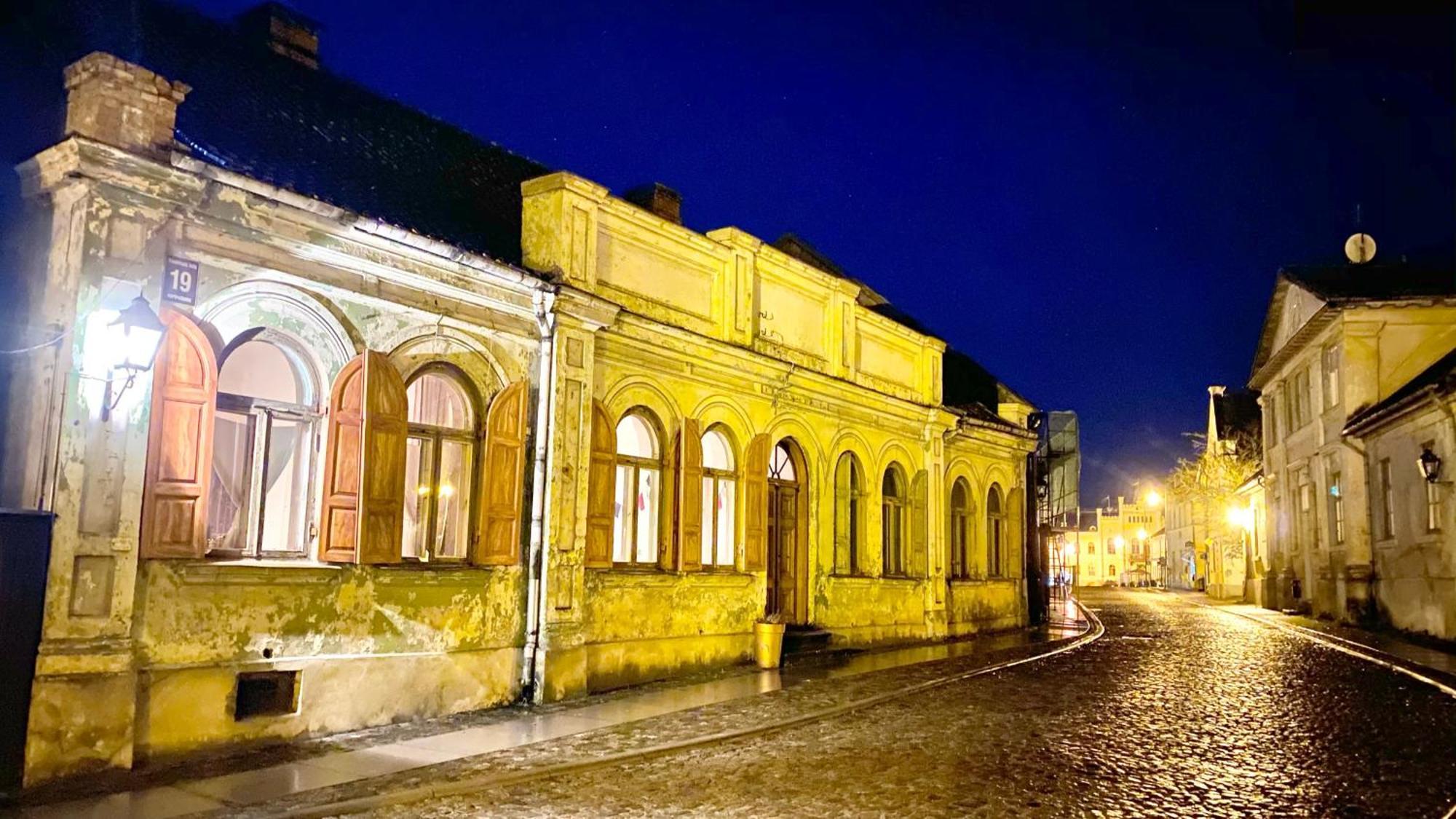 B19 Kuldiga Apartment Luaran gambar